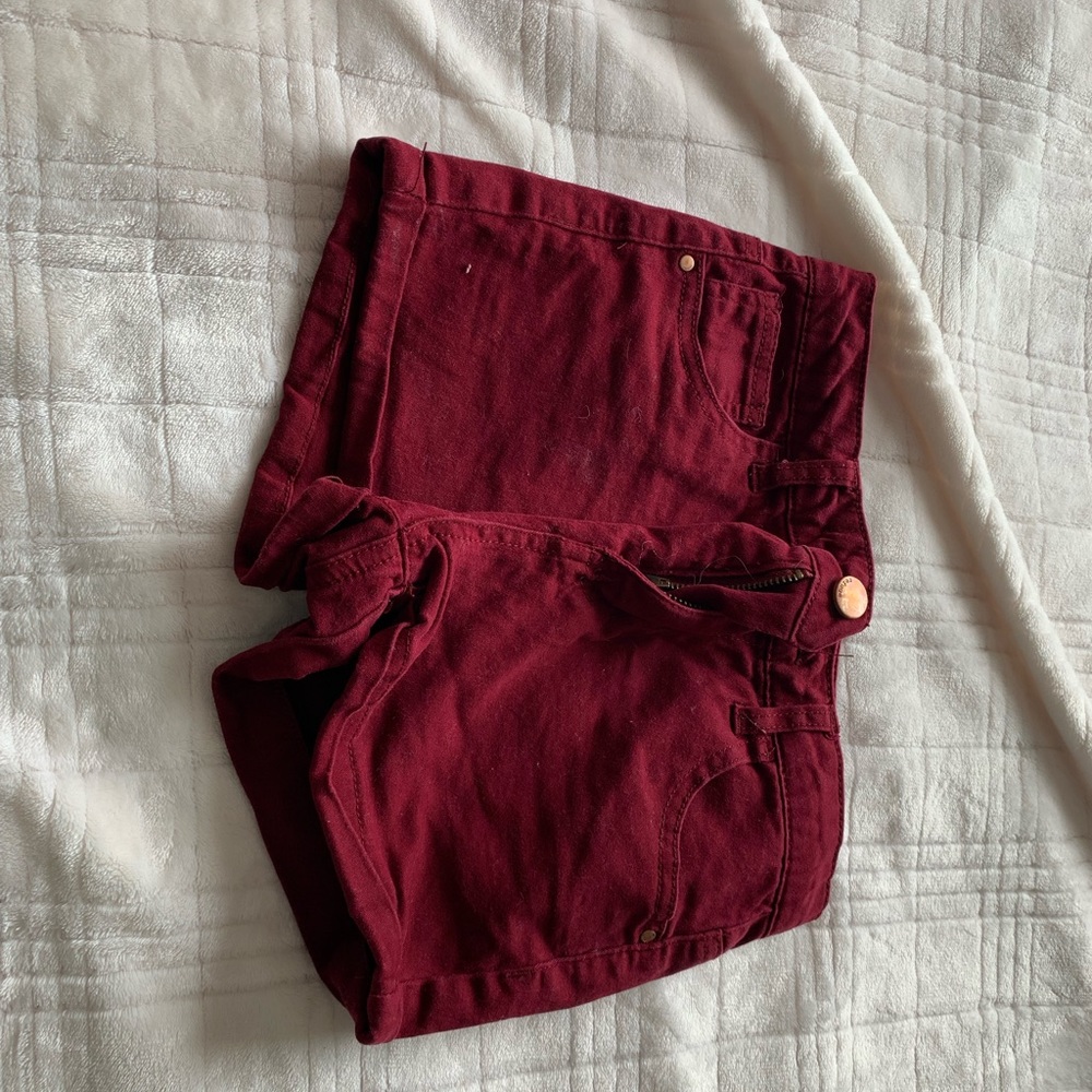 Burgundy refuge shorts